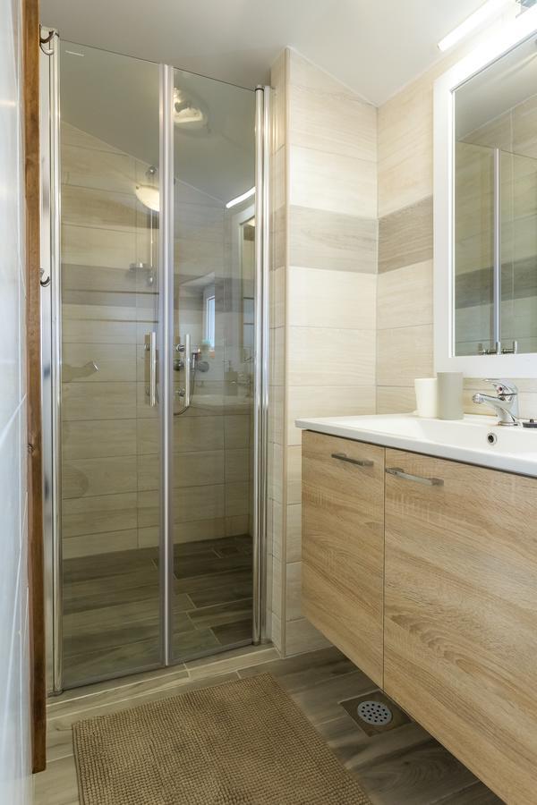 Apartments In City Center Ventus Novalja Exterior photo
