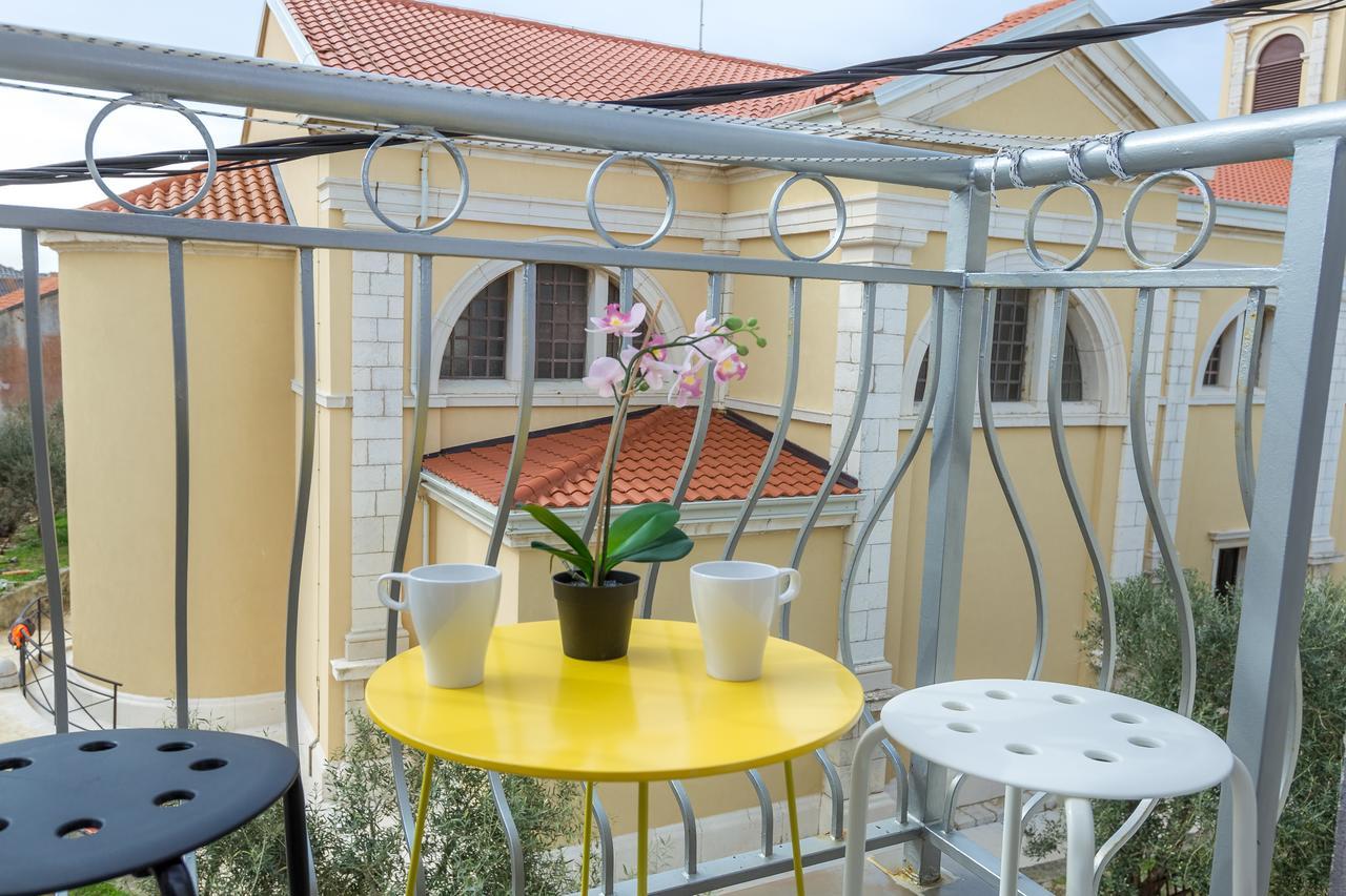 Apartments In City Center Ventus Novalja Exterior photo